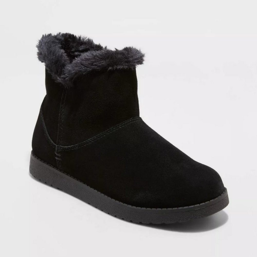 Women's Claudia Short Shearling Style Boots Genuine Leather - Universal Thread™